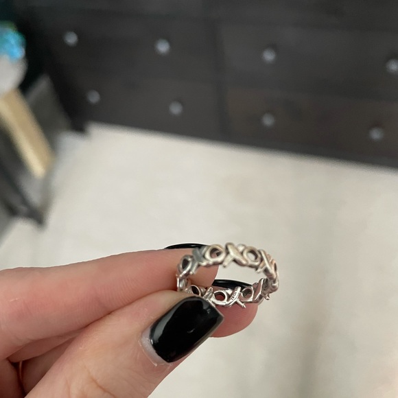 Authentic Tiffany & Co XOXO ring size 5 - Picture 2 of 2